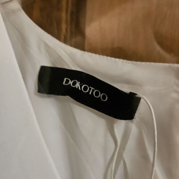 Dokotoo Women’s L White Smocked Ruffle-Sleeve Short Romper – Summer Boho Casual - Picture 9 of 9